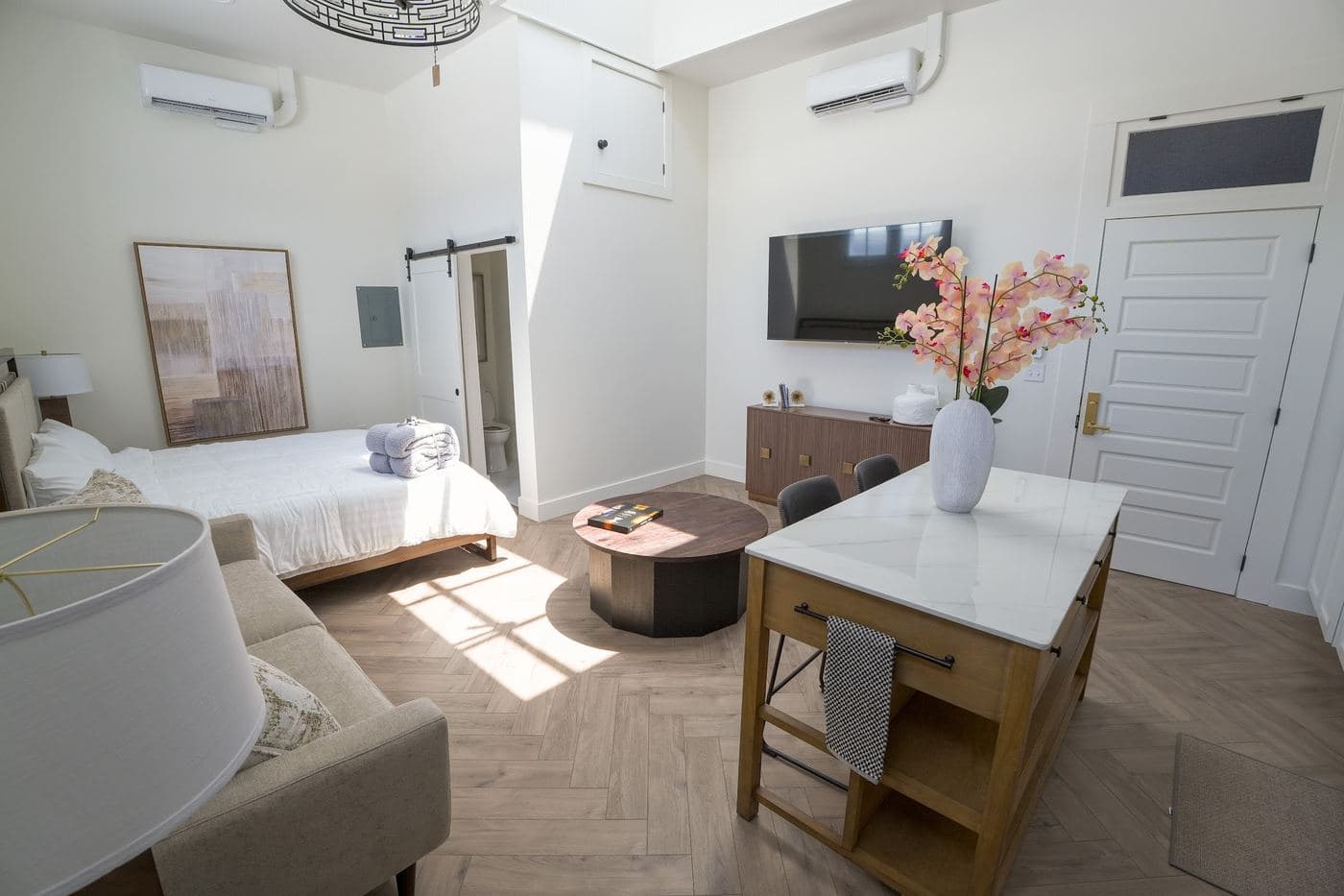Loft B at The Whistlestop, view 3