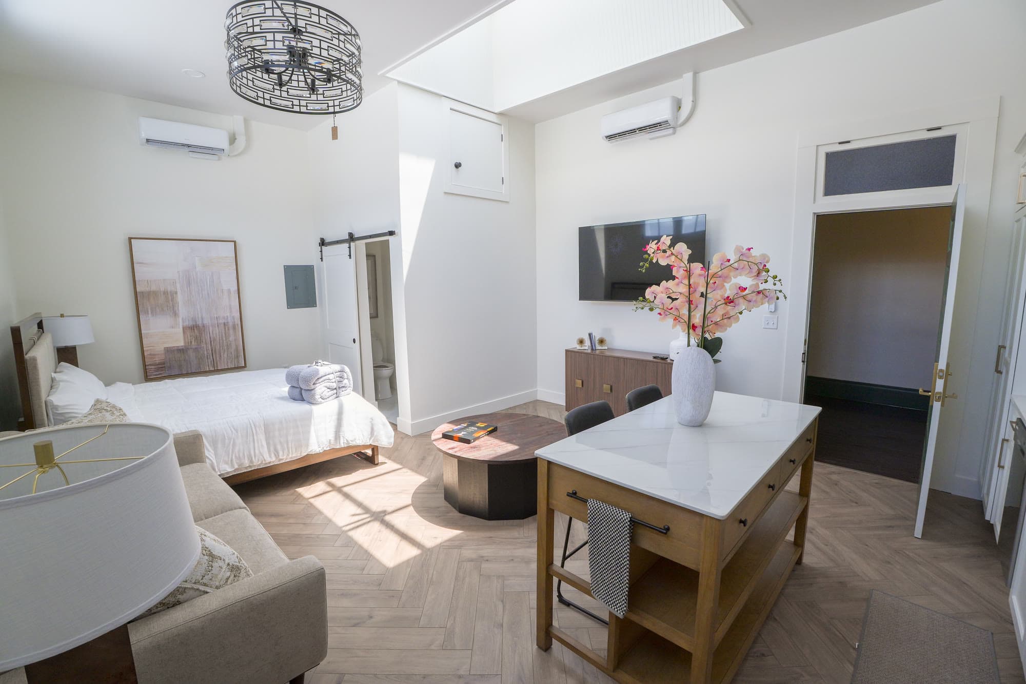 Inside loft B — Sunlit historic studio in downtown Ardmore